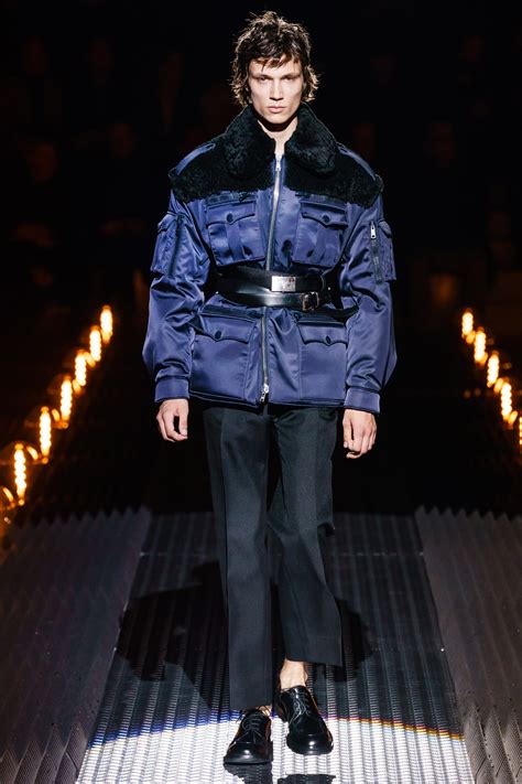 sfilate prada uomo 2019 gennaio|Prada Fall 2019 Menswear Fashion Show .